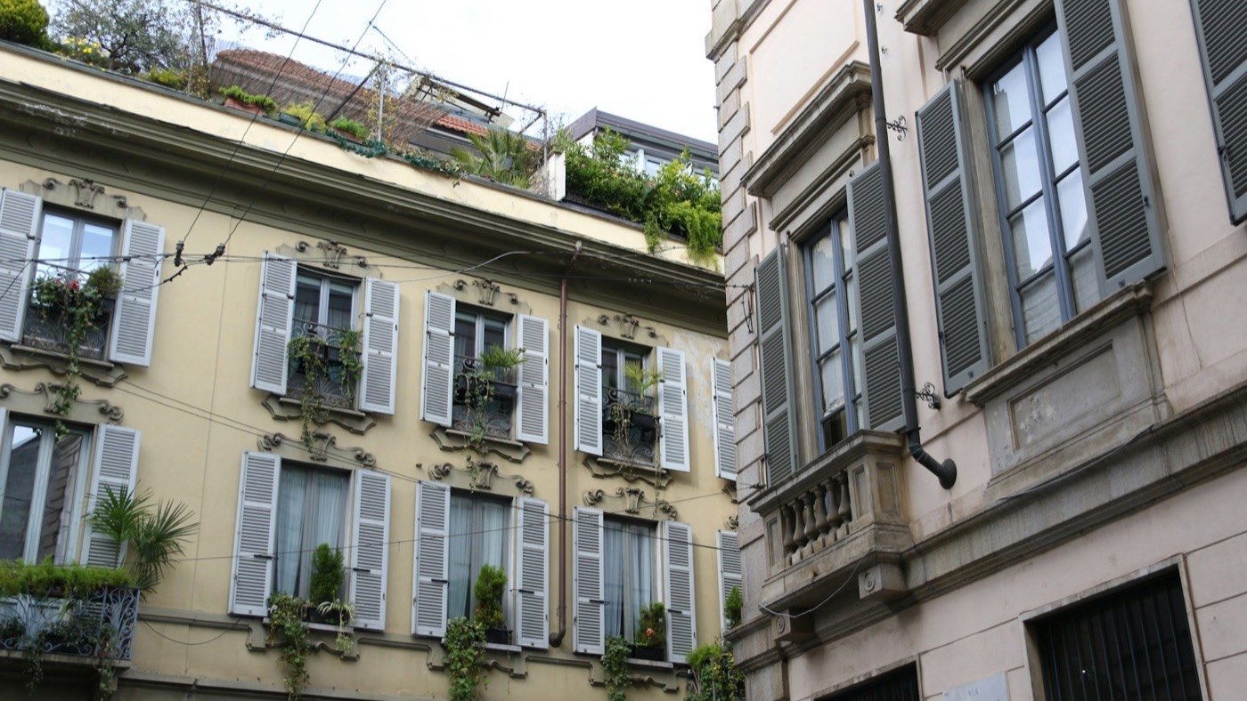 Palazzi residenziali a Milano, la città dove trovare clienti per le pulizie